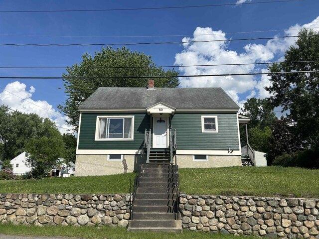 House for sale in New Hampshire