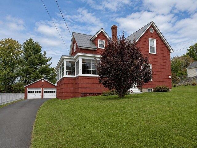 House for sale in New Hampshire