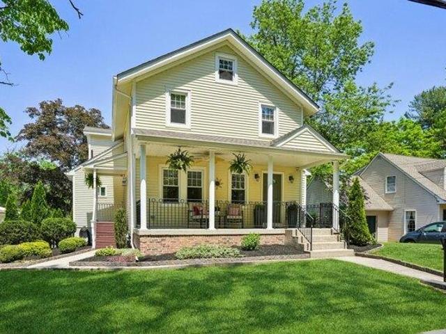 House for sale in Berlin, Camden County