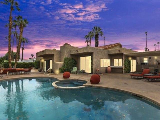 House for sale in Bermuda Dunes, California