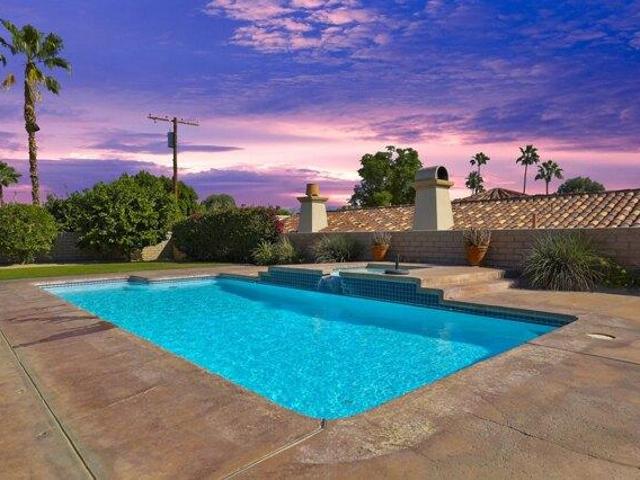 House for sale in Bermuda Dunes, California