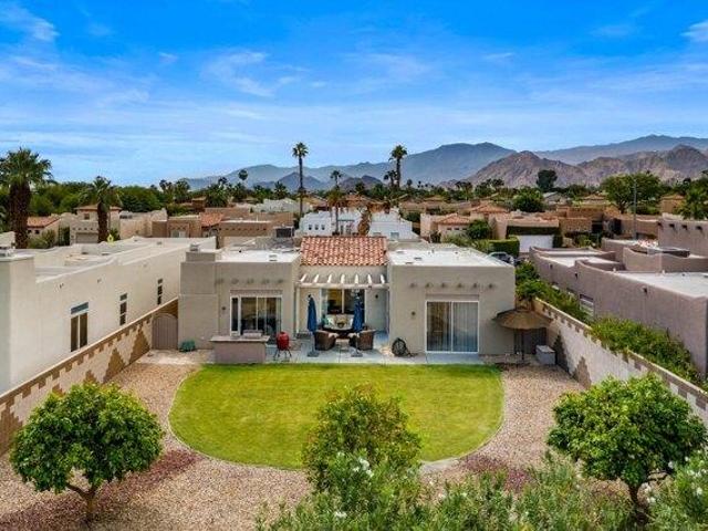 House for sale in Bermuda Dunes, California