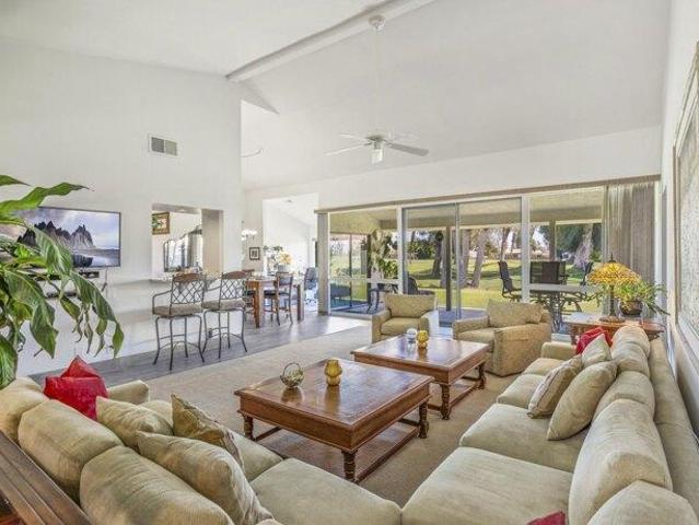 Condo for sale in Bermuda Dunes, California