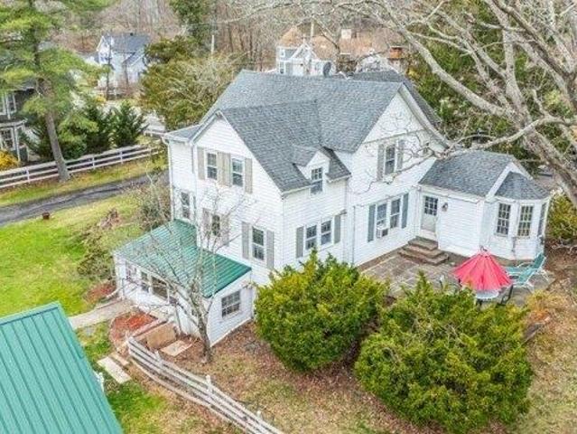 House for sale in Bernardsville, New Jersey