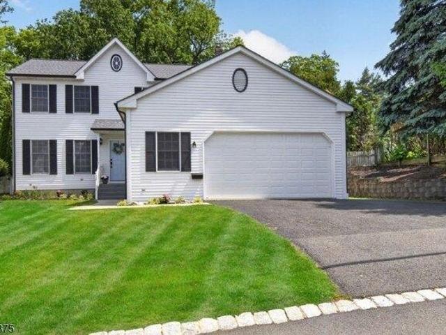 House for sale in Bernardsville, New Jersey