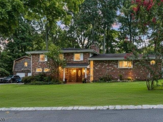 House for sale in Bernardsville, New Jersey