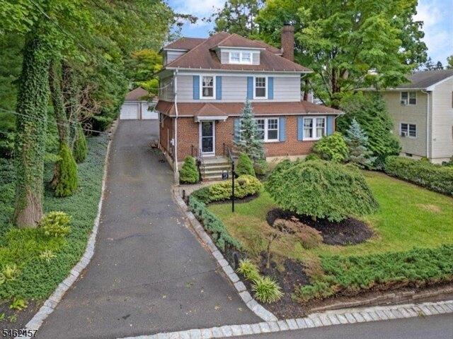 House for sale in Bernardsville, Somerset County