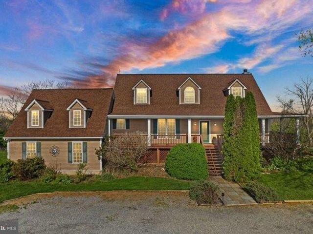 House for sale in Berryville