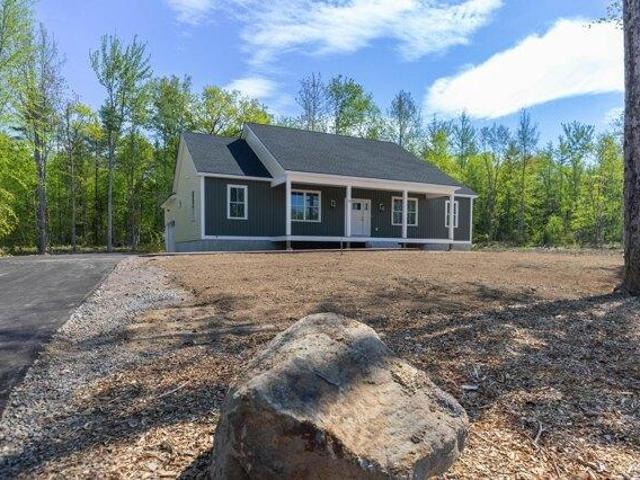 House for sale in Berwick, Maine