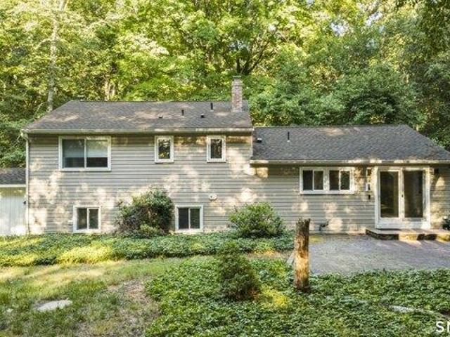 House for sale in Bethany, Connecticut