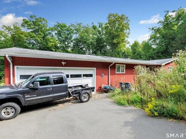 House for sale in Bethany, South Central Connecticut Planning Region