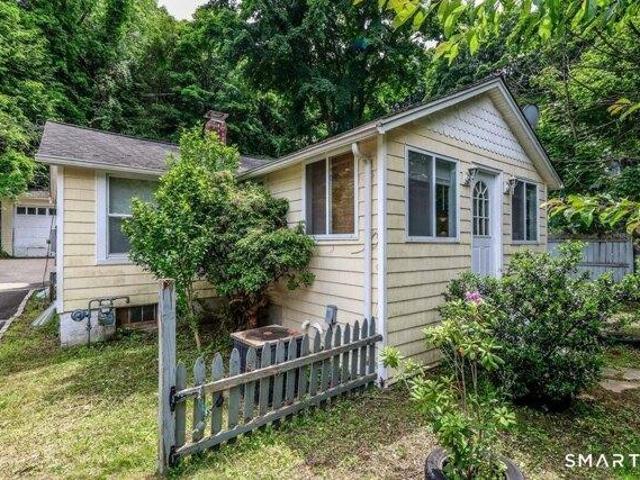 House for sale in Bethel, Western Connecticut Planning Region