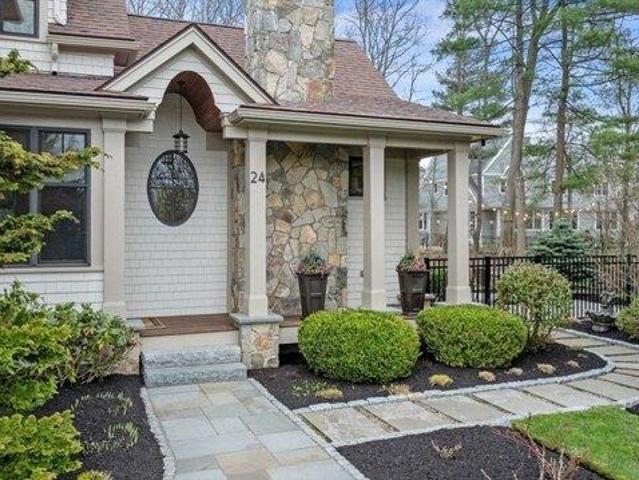 House for sale in Beverly, Massachusetts