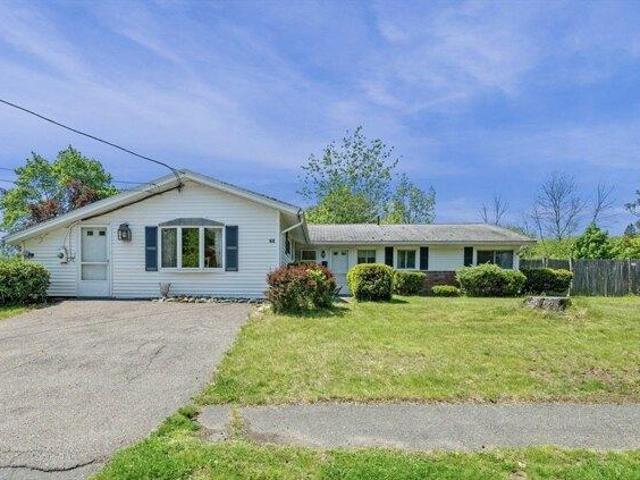 House for sale in Beverly, Massachusetts