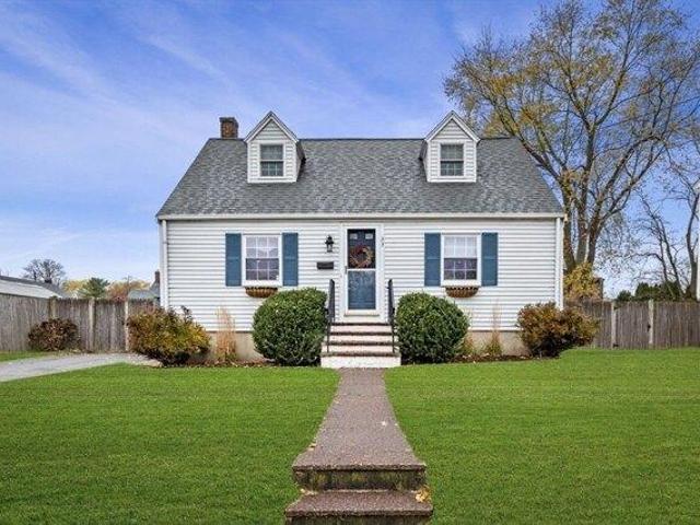 House for sale in Beverly, Massachusetts
