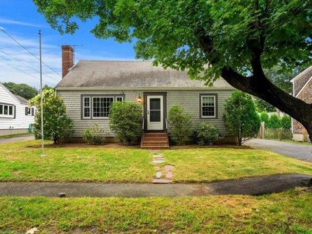 House for sale in Beverly, Massachusetts