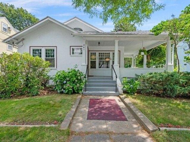 House for sale in Beverly, Massachusetts