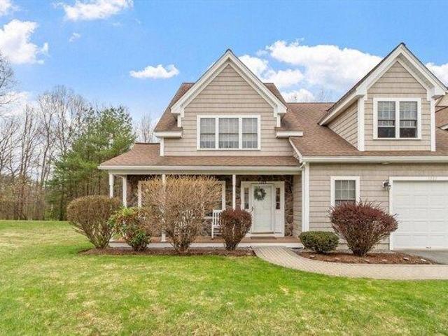 Condo for sale in Billerica, Massachusetts