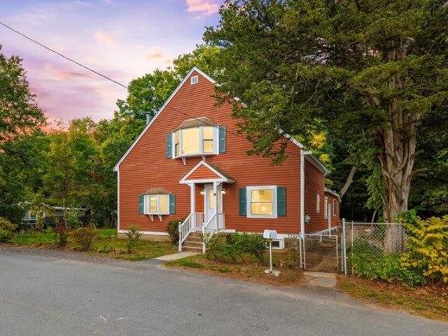 House for sale in Nutting Lake, Billerica