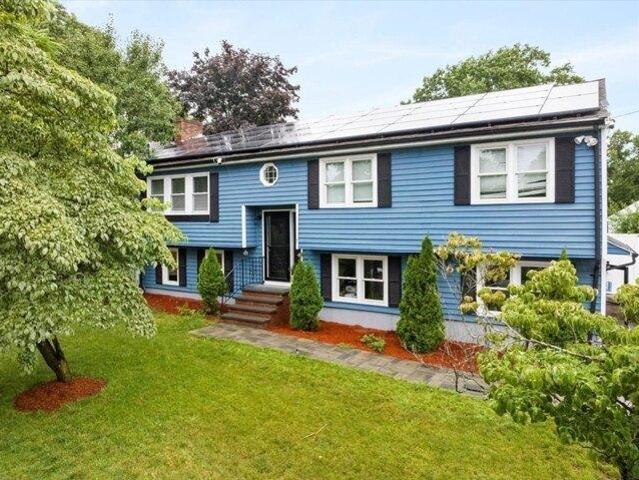 House for sale in Nutting Lake, Billerica