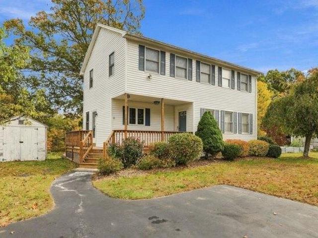 House for sale in North Billerica, Billerica