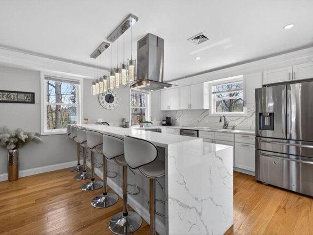 House for sale in Nutting Lake, Billerica