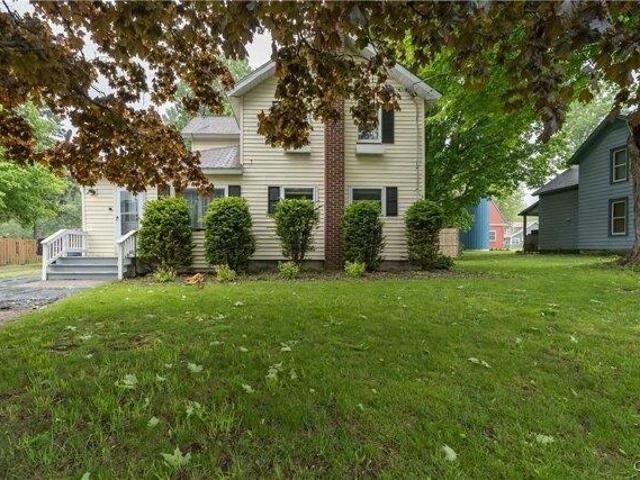 House for sale in Black River