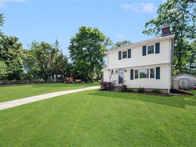 House for sale in Blackstone, Massachusetts