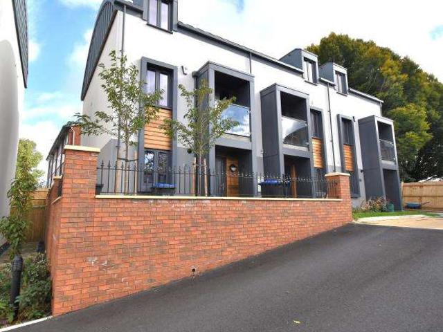 Apartment for rent in Lillington, Green Close