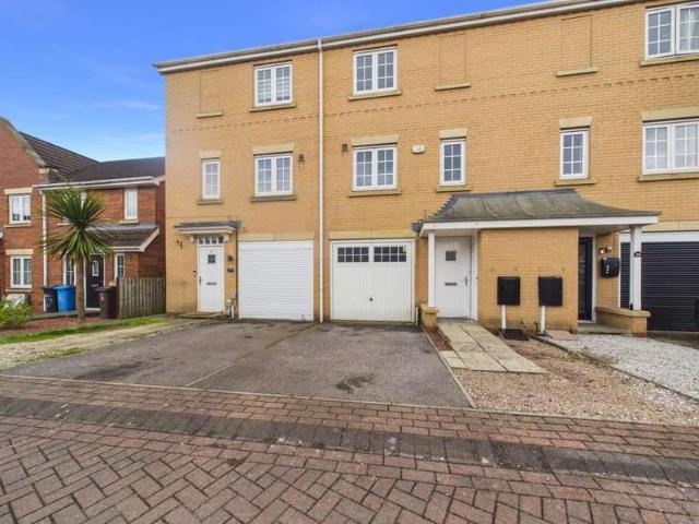 Apartment for sale in Kingswood, Hull