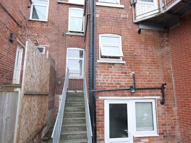 Flat for sale in City Centre, Wheatley