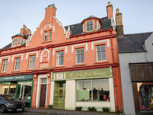 Flat for sale in Stornoway, Scotland
