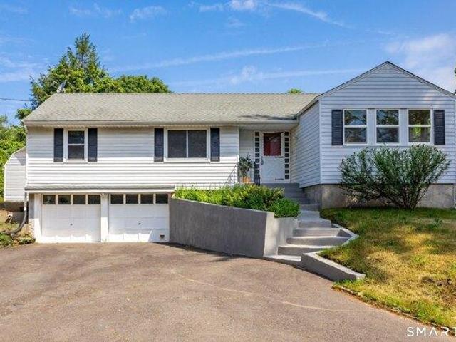House for sale in Bloomfield, Connecticut