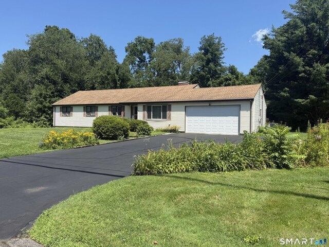 House for sale in Bloomfield, Connecticut