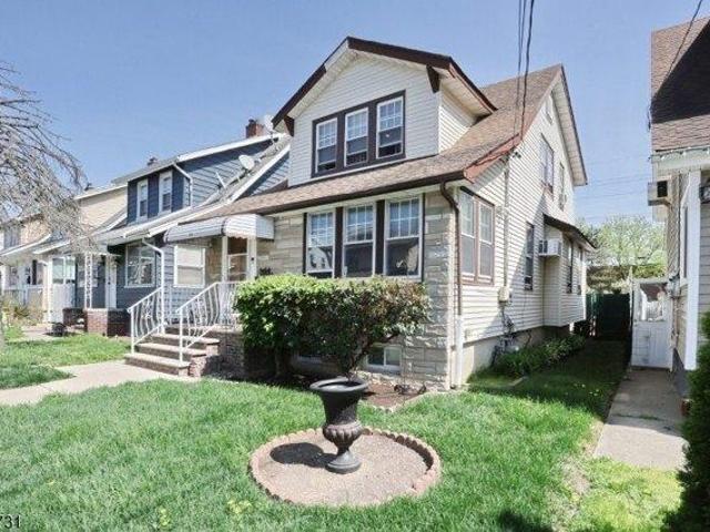 House for sale in Bloomfield, New Jersey