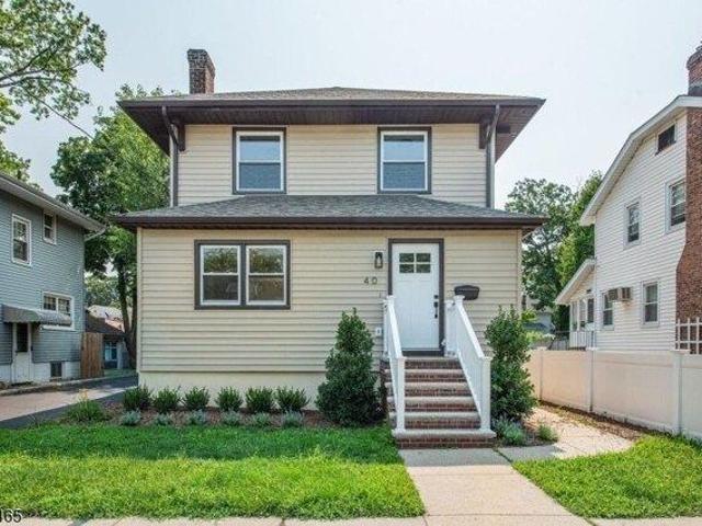 House for sale in Bloomfield, New Jersey
