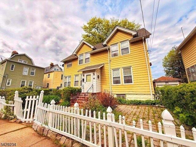 House for sale in Bloomfield, New Jersey
