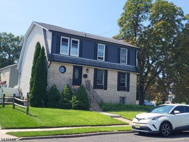 House for sale in Bloomfield, New Jersey