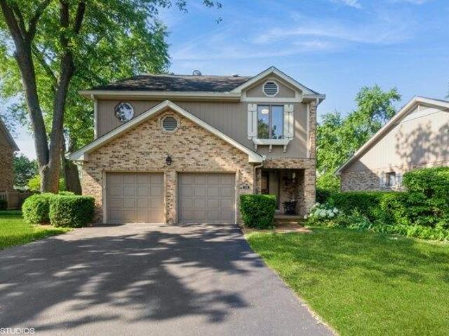 House for sale in Bloomingdale, Illinois