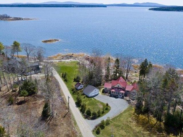 House for sale in Blue Hill, Maine