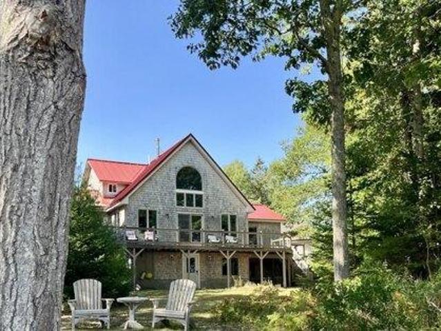 House for sale in Blue Hill, Maine