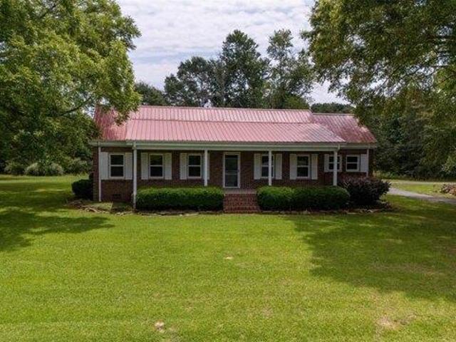 House for sale in Boaz, Alabama