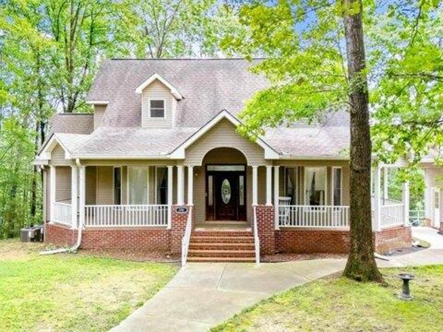 House for sale in Boaz, Alabama