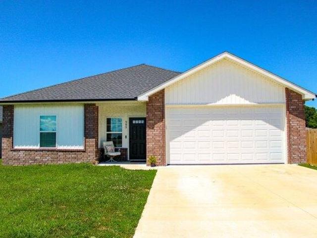 House for sale in Bolivar, Missouri