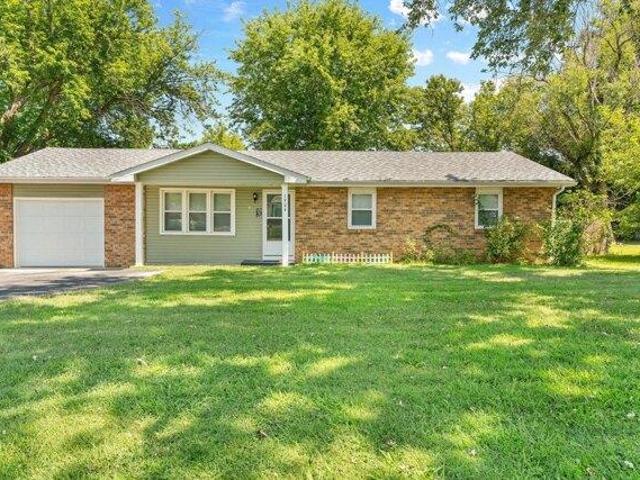 House for sale in Bolivar, Missouri