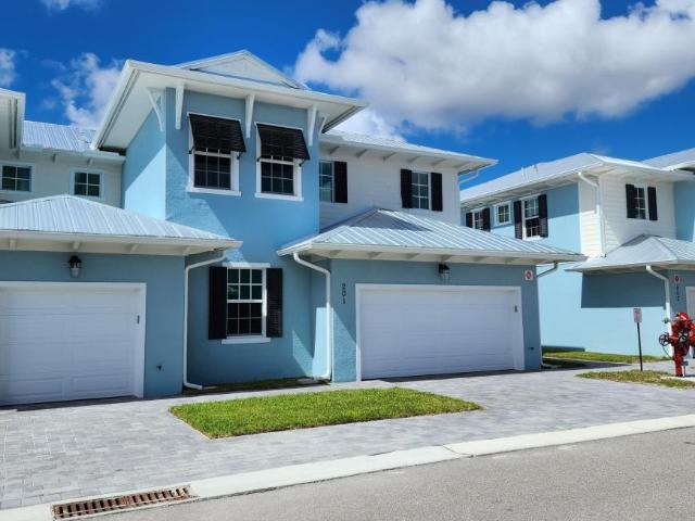 Townhouse for sale in Bonita Springs