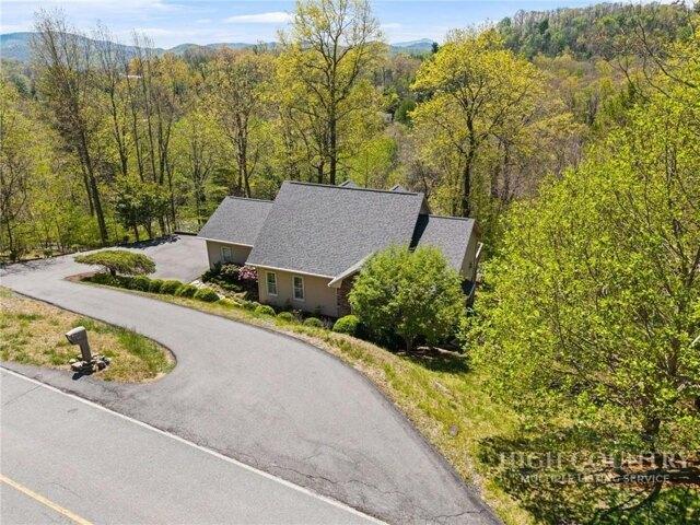 House for sale in Watauga, North Carolina
