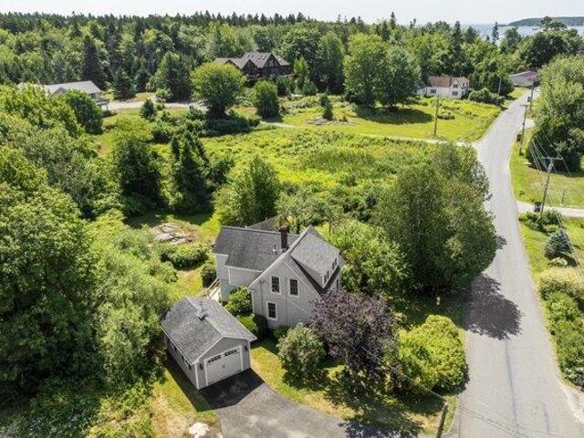 House for sale in Boothbay Harbor, Maine
