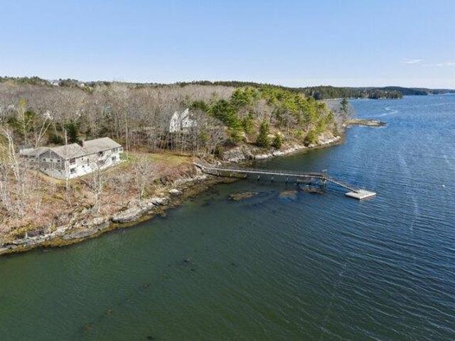 House for sale in Boothbay, Maine