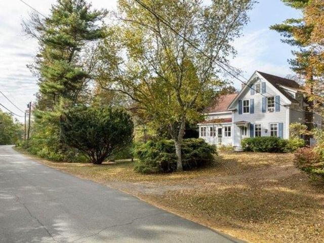 House for sale in Boothbay, Maine